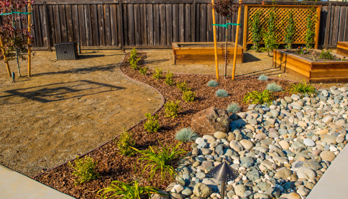 Four Things to Know While Hiring a Landscape Contractor