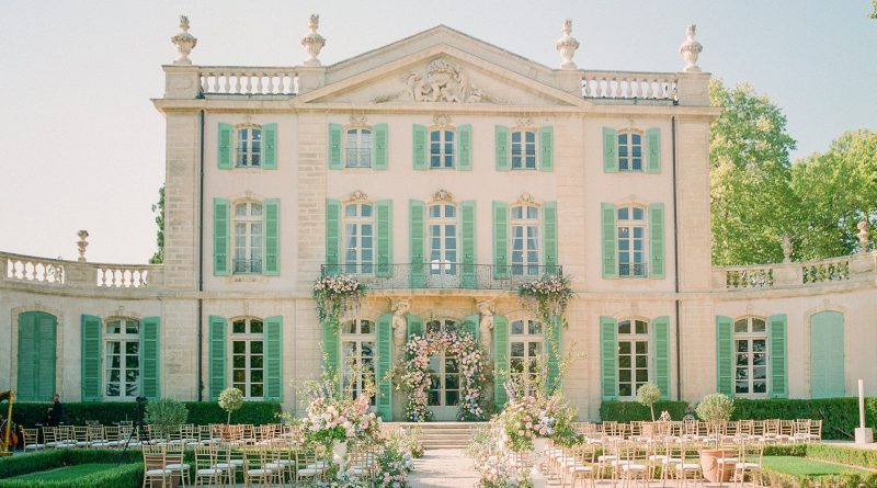 What Goes into Planning 2023 luxury weddings Provence? Belle and Provence